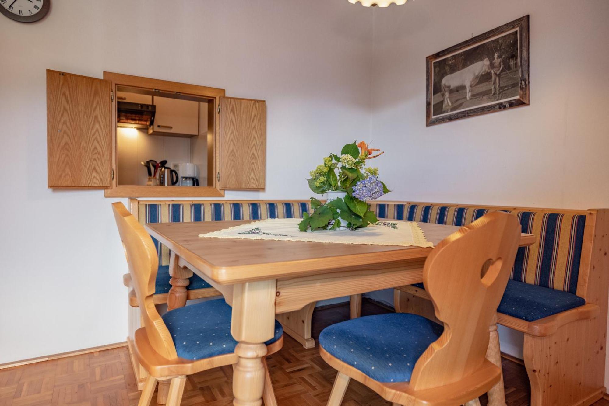 Lissis Bauernhof Appartments Gundersheim 外观 照片